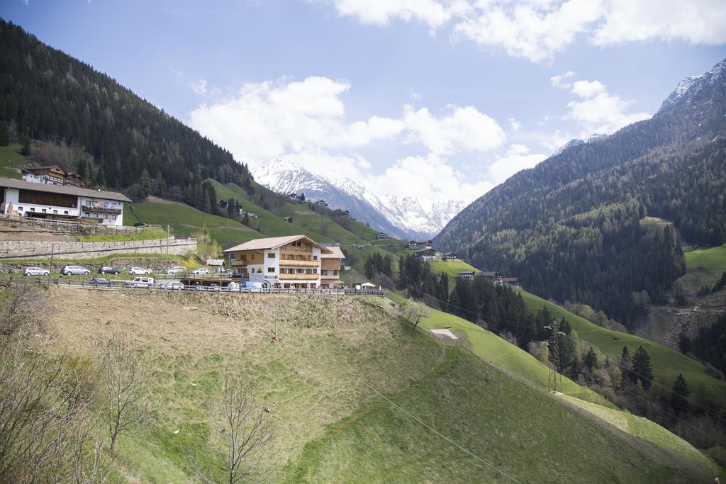 Hotel Unterer Obereggerhof San Leonardo in Passiria Zewnętrze zdjęcie